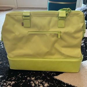 Beis Weekender Bag in Citron